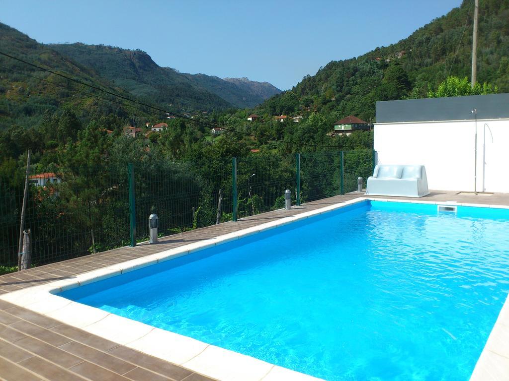Hotel Lagoa Azul Do Gerês Chambre photo
