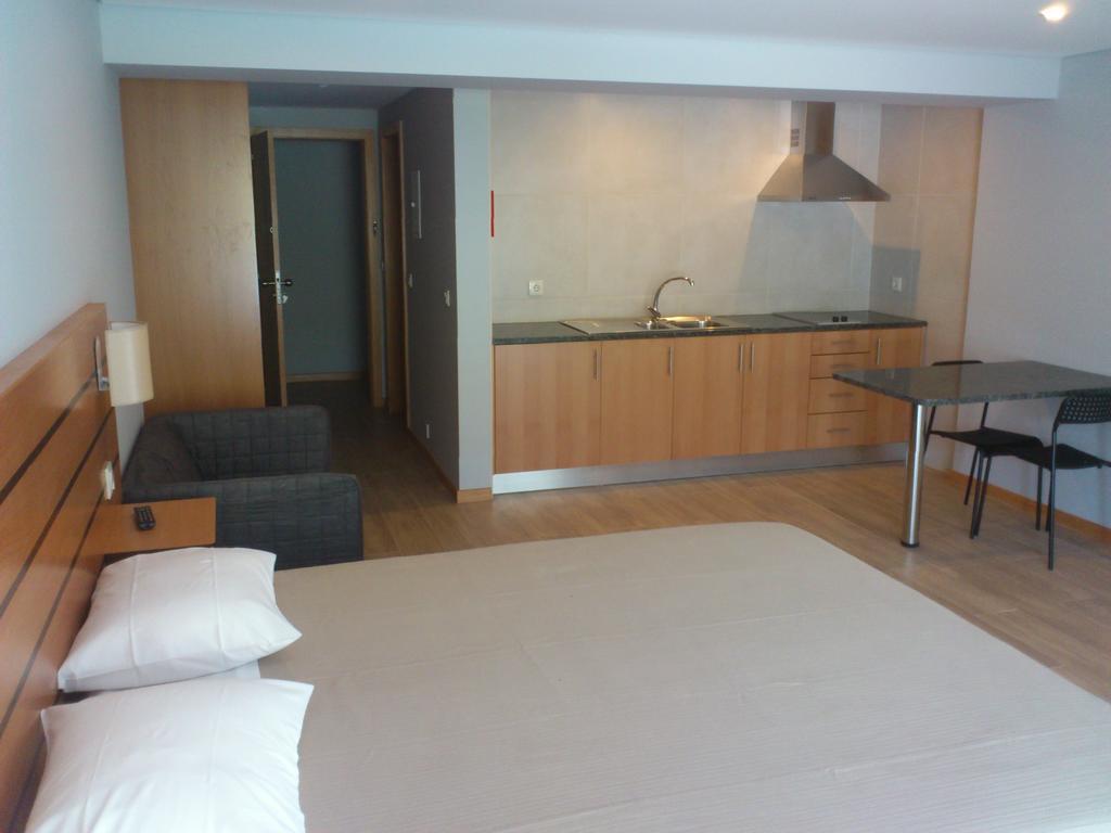 Hotel Lagoa Azul Do Gerês Chambre photo
